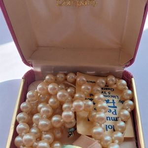 Vintage Simulated Pearl's